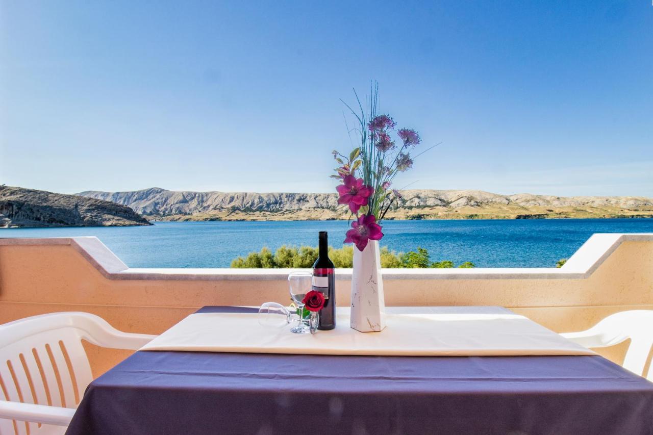 Appartamento Galapagus Privat Beach & Boat Dock Metajna Esterno foto