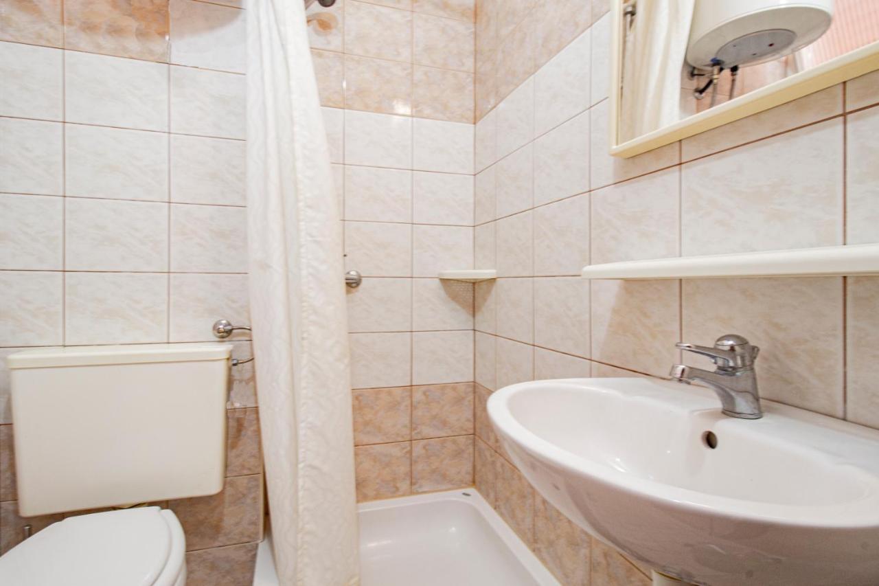 Appartamento Galapagus Privat Beach & Boat Dock Metajna Esterno foto