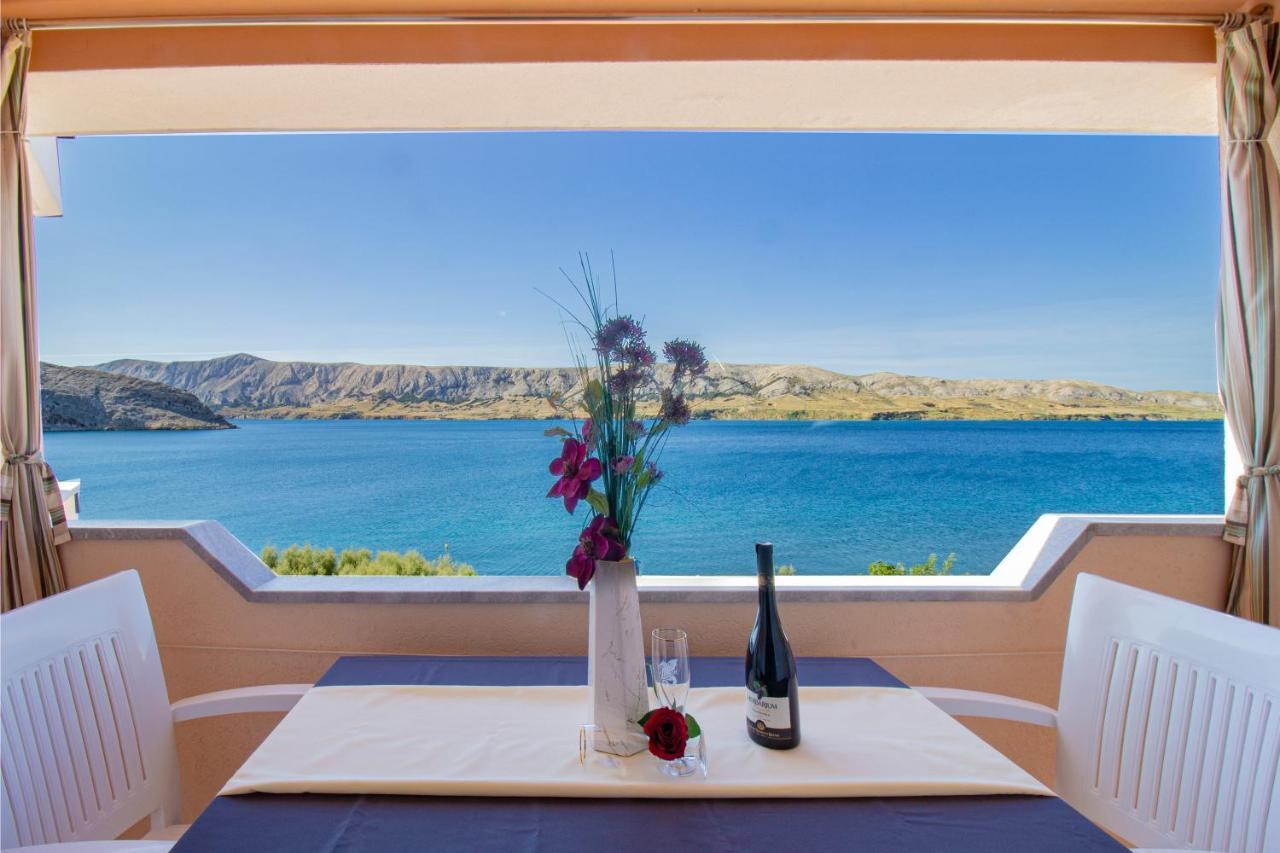 Appartamento Galapagus Privat Beach & Boat Dock Metajna Esterno foto